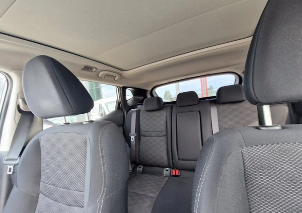 Nissan Qashqai cena 77500 przebieg: 78471, rok produkcji 2017 z Kraków małe 301